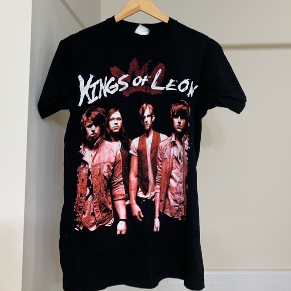 Shirts | Kings Of Leon Tee | Poshmark